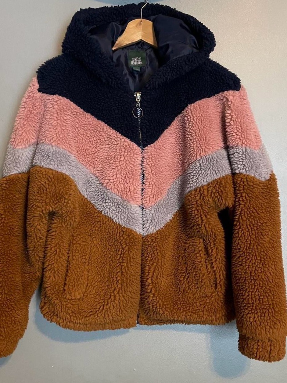 wild fable Colorblock Sherpa Jacket in Navy, Pink, Gray & Brown
